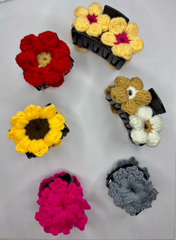 Assorted Floral Hair Clutcher